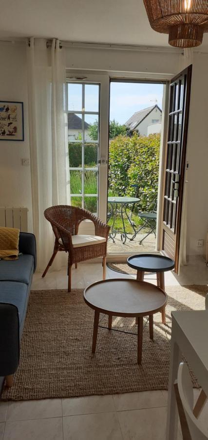 Triplex Avec Jardinet - Wifi - A 400M De La Plage Courseulles-sur-Mer Kültér fotó
